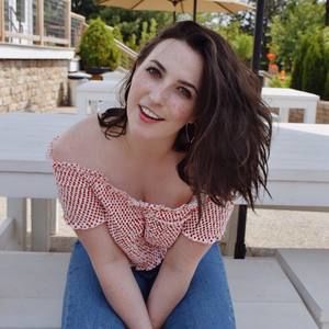 Meet your Posher, Jillian